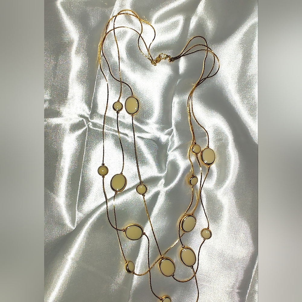 Vintage Avon Elegant Gold Tone and Cream Enameled 3 Strand Necklace